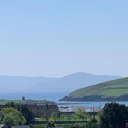 Wonderful Coastal Home In Dingle Town Exterior photo