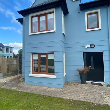 Wonderful Coastal Home In Dingle Town Exterior photo